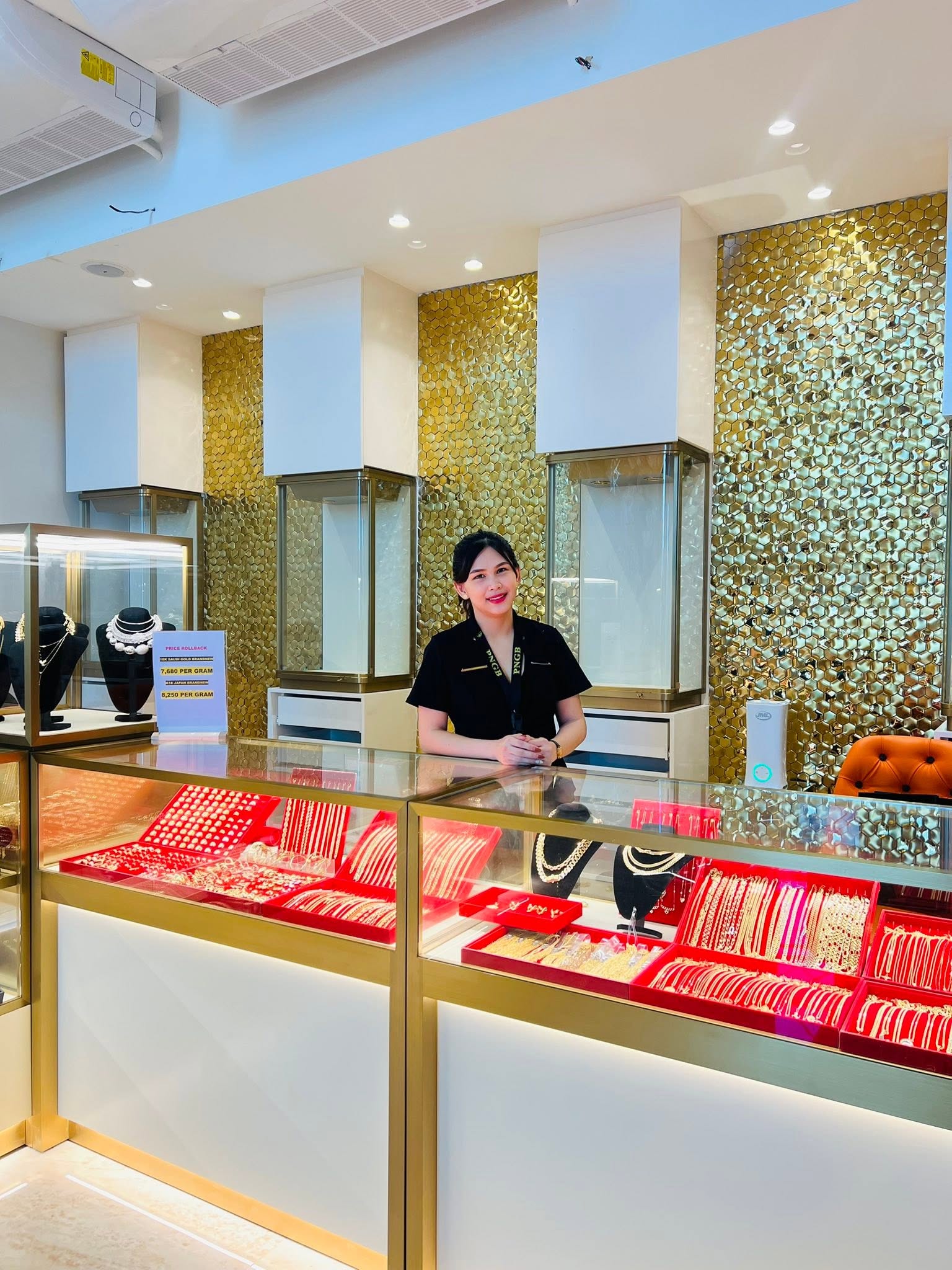 PNGB Precious Asher Jewellers gold buying service branch interior